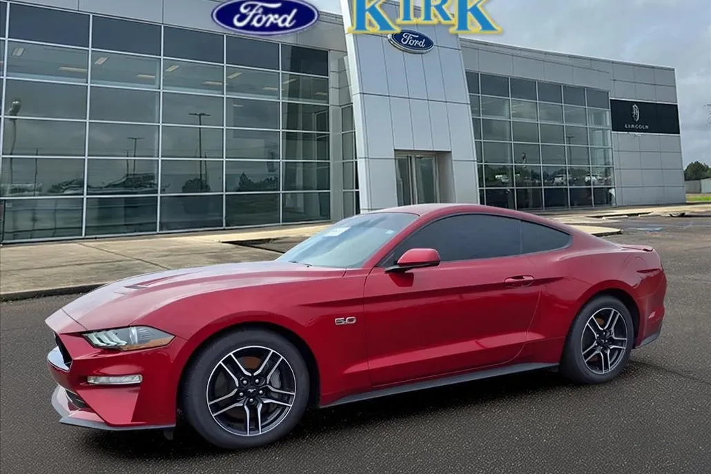 2023 Ford Mustang GT Premium photo 1