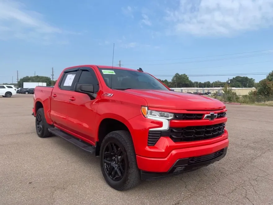 2022 Chevrolet Silverado 1500 RST photo 1