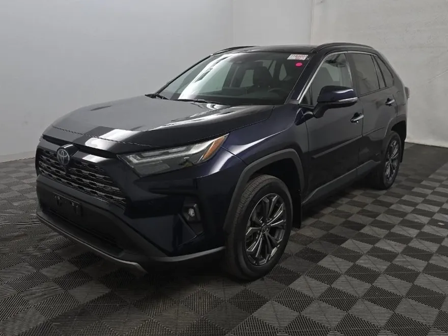 2022 Toyota RAV4 Hybrid Limited photo 1