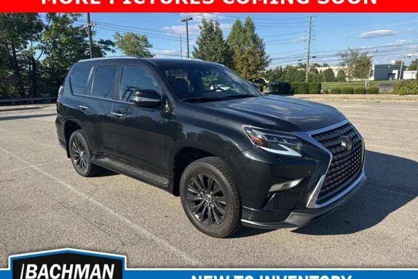 2023 Lexus GX Premium photo 1