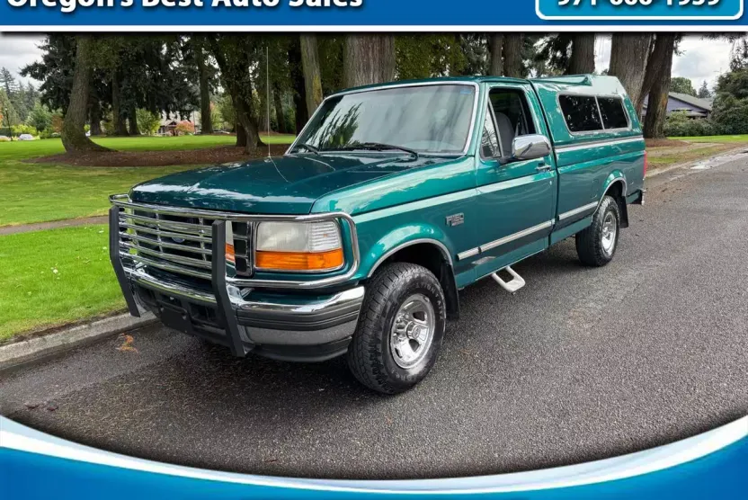 1996 Ford F-150 XLT photo 1