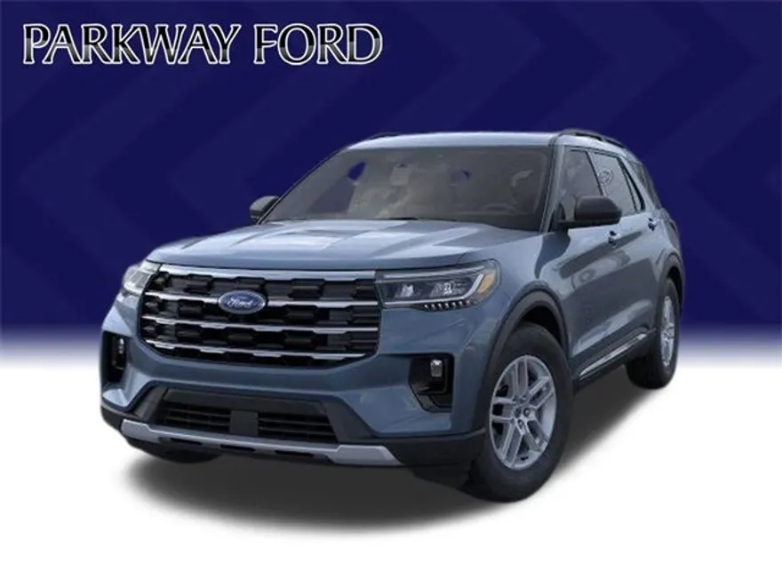 2025 Ford Explorer photo 1