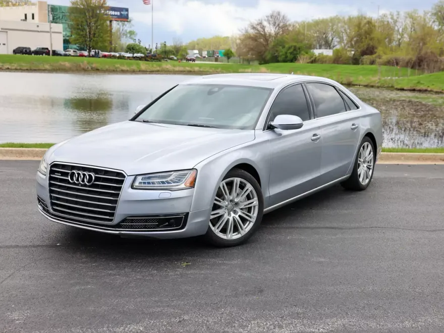 2015 Audi A8 L 4.0T Quattro photo 1
