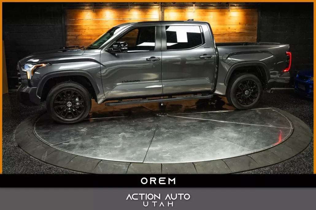 2024 Toyota Tundra Limited photo 1
