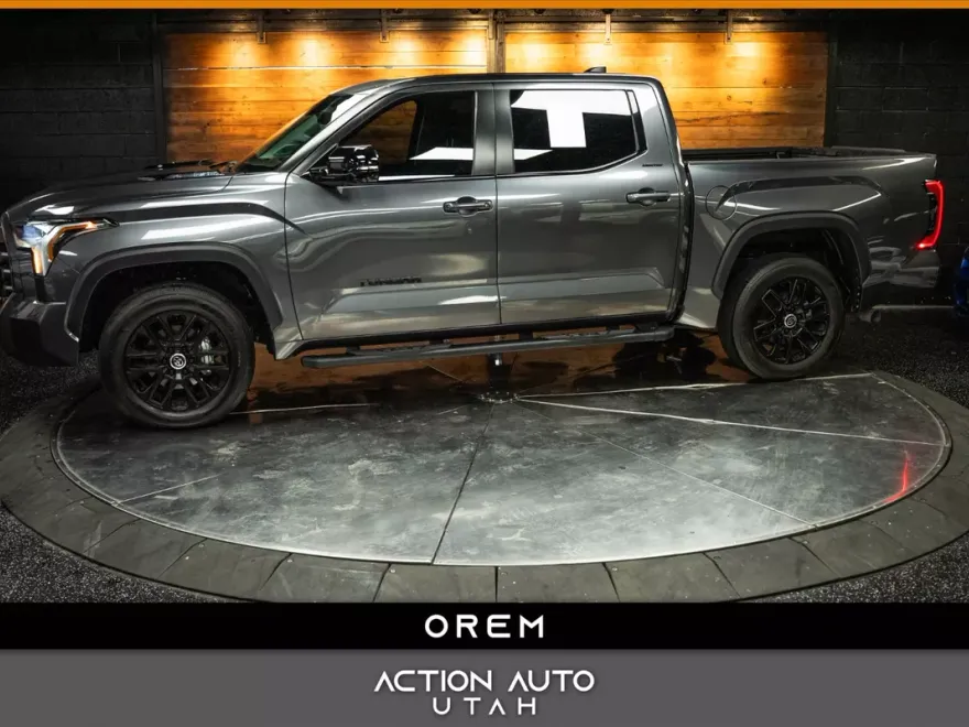 2024 Toyota Tundra Limited photo 1