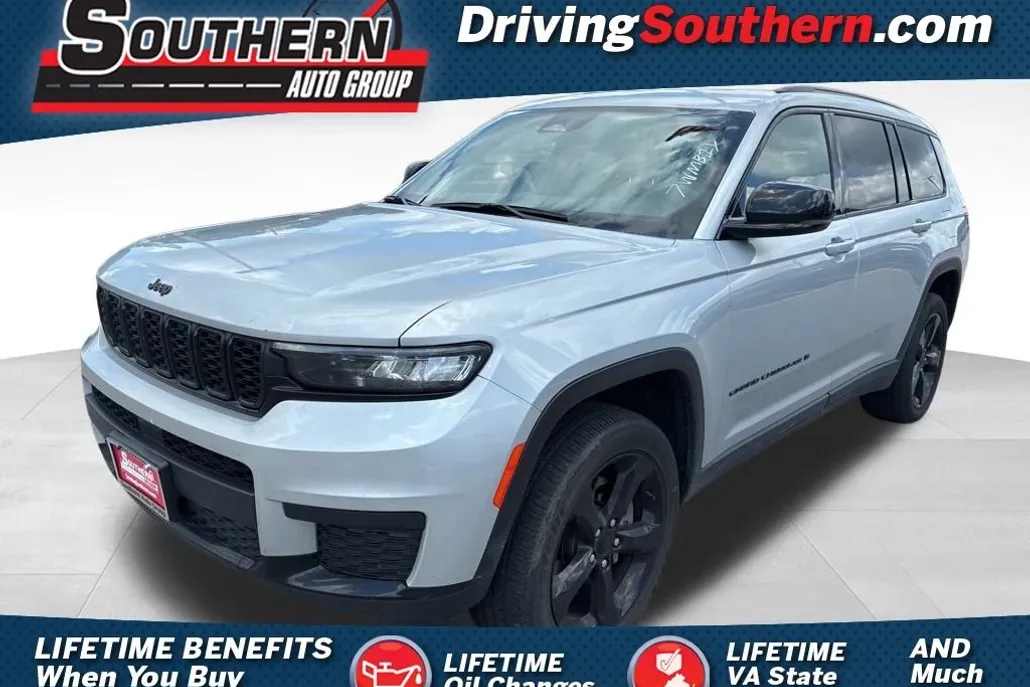2023 Jeep Grand Cherokee Altitude photo 1