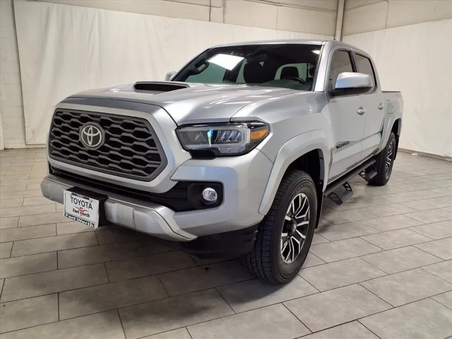 2023 Toyota Tacoma TRD Sport V6 photo 1