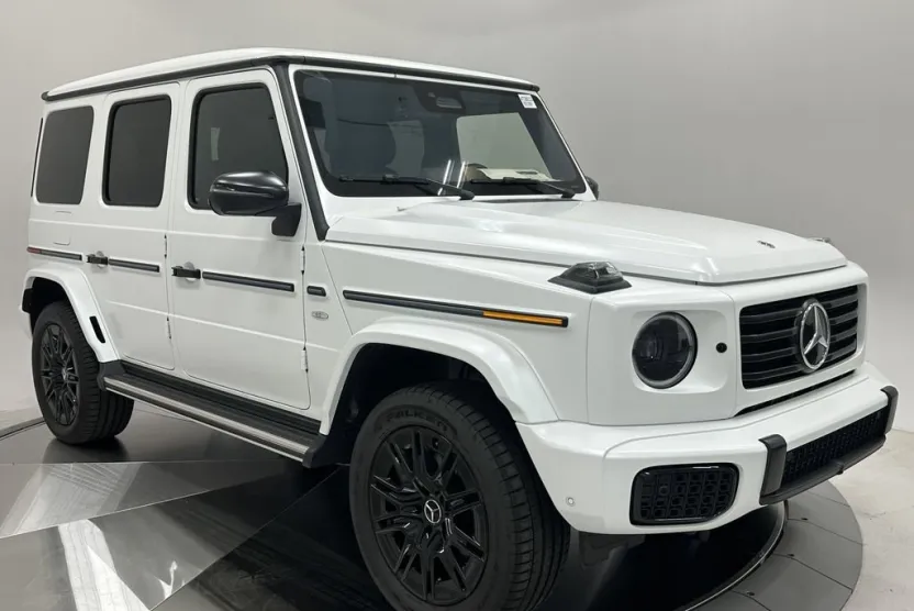 2025 Mercedes Benz G photo 1