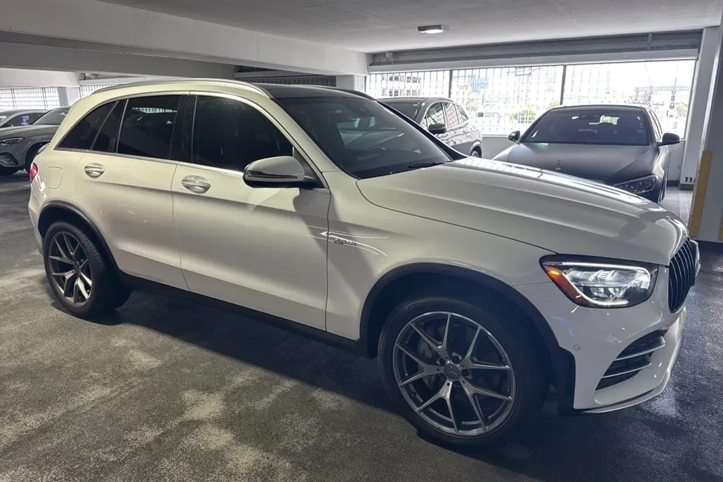 2022 Mercedes Benz GLC 43 AMG 4MATIC photo 1