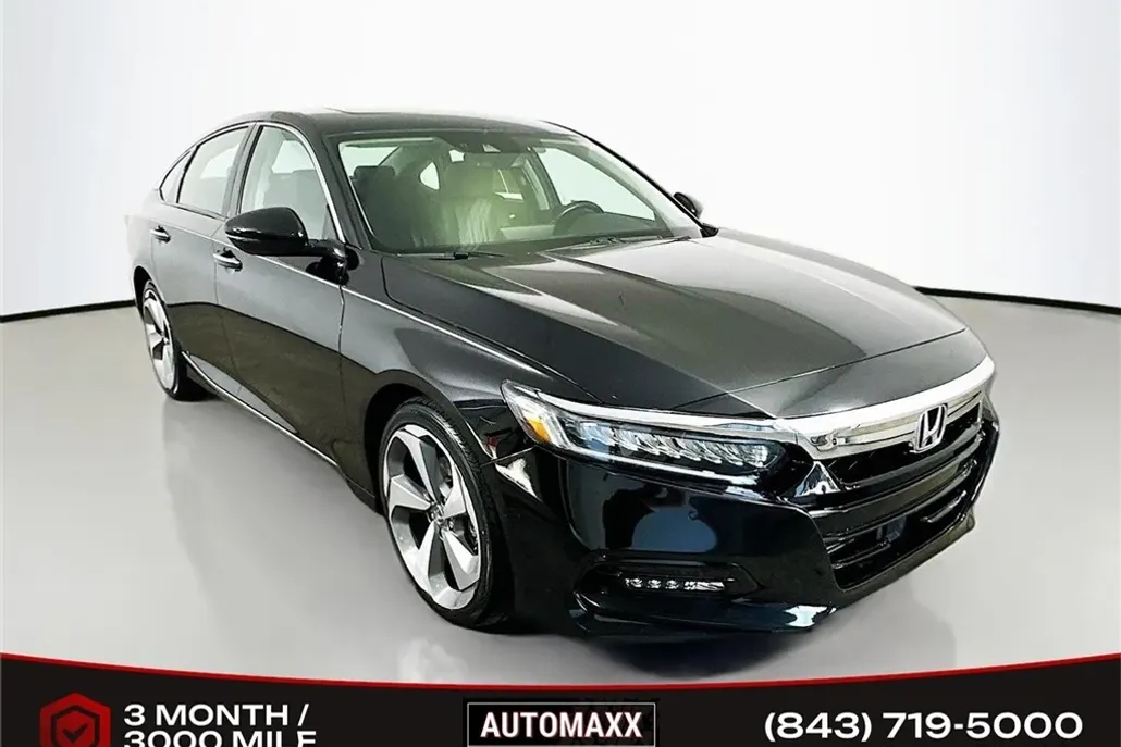 2020 Honda Accord Touring 2.0T photo 1