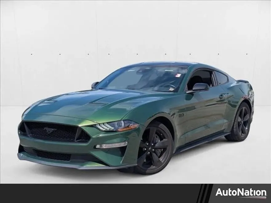 2022 Ford Mustang GT photo 1