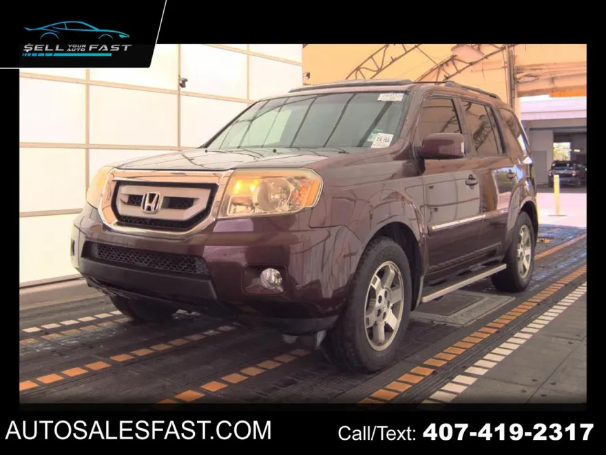 2011 Honda Pilot Touring photo 1