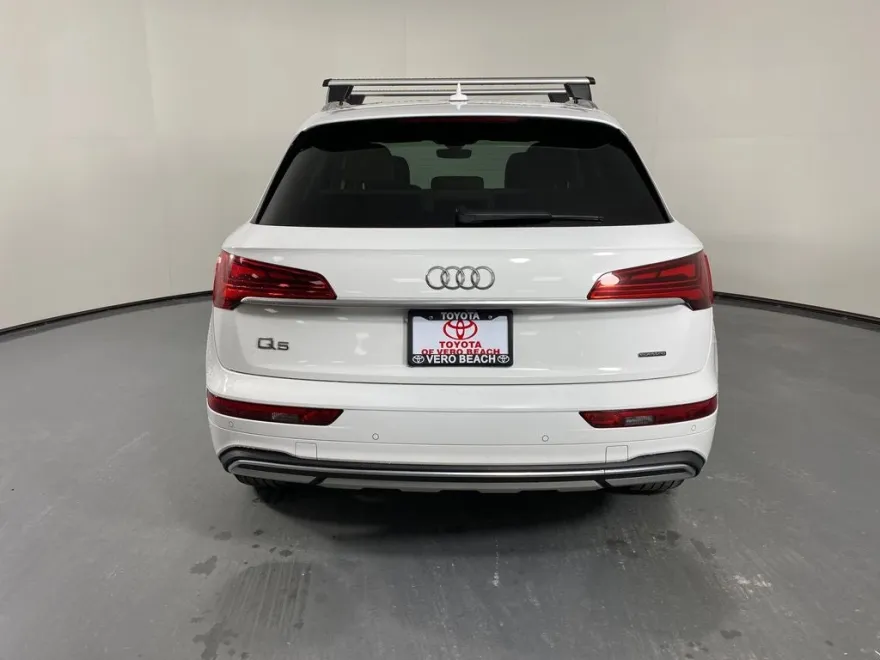 2024 Audi Q5 40 Premium photo 1