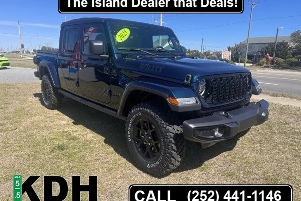 2025 Jeep Gladiator Willys photo 1