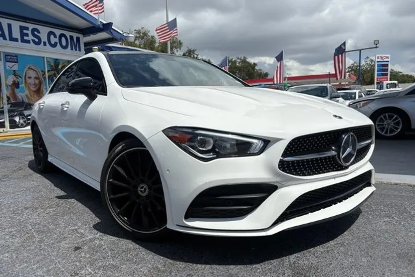 2023 Mercedes Benz CLA 250 photo 1