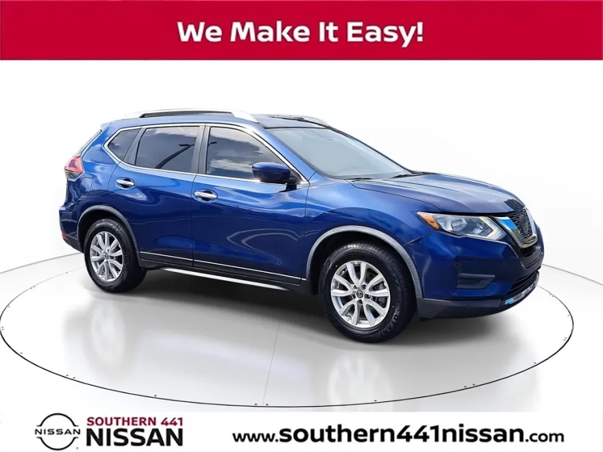 2020 Nissan Rogue SV photo 1