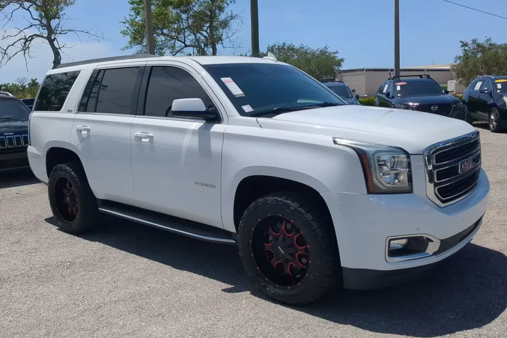 2018 Gmc Yukon SLT photo 1