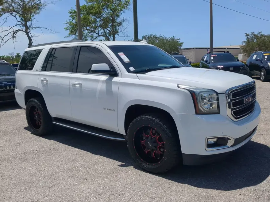 2018 Gmc Yukon SLT photo 1