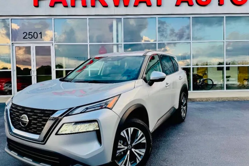 2021 Nissan Rogue SV photo 1