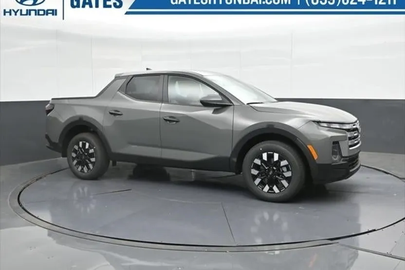 2025 Hyundai Santa Cruz SE photo 1