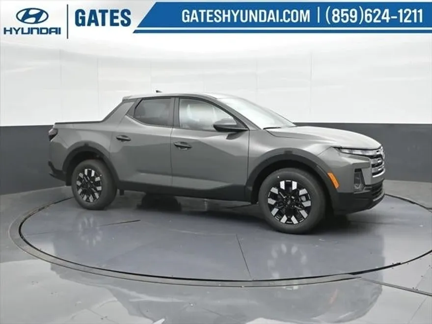 2025 Hyundai Santa Cruz SE photo 1