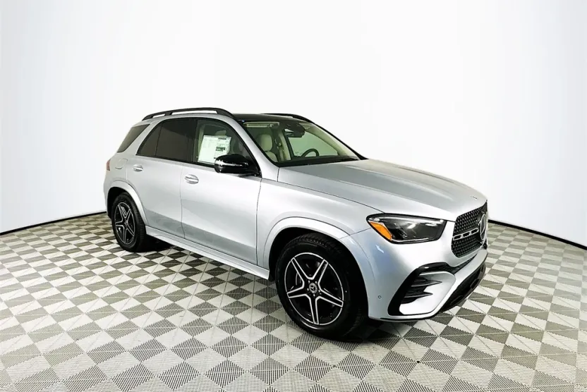 2026 Mercedes Benz GLE 450 4MATIC photo 1