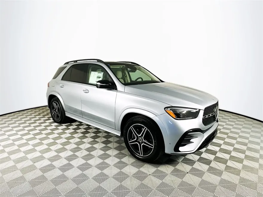 2026 Mercedes Benz GLE 450 4MATIC photo 1