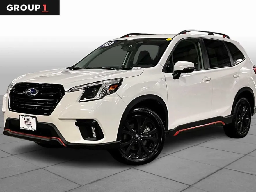 2024 Subaru Forester Sport photo 1