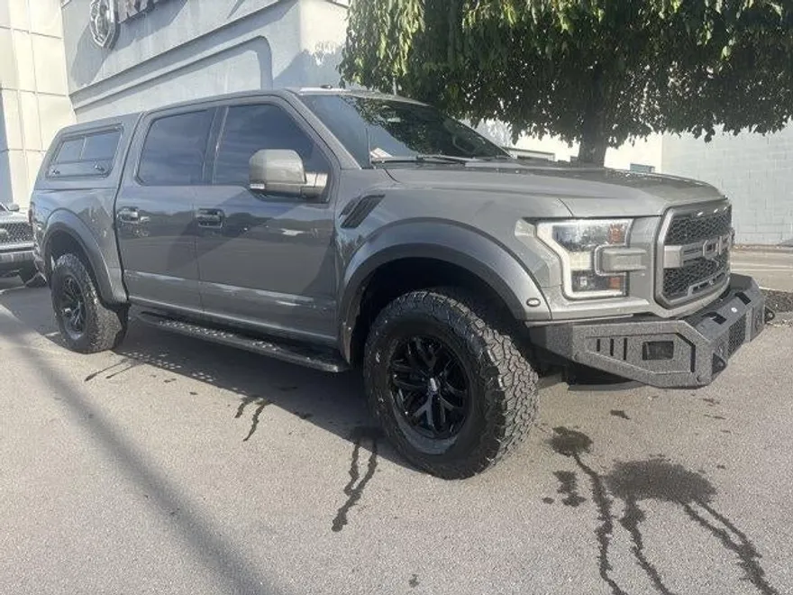 2018 Ford F-150 Raptor photo 1