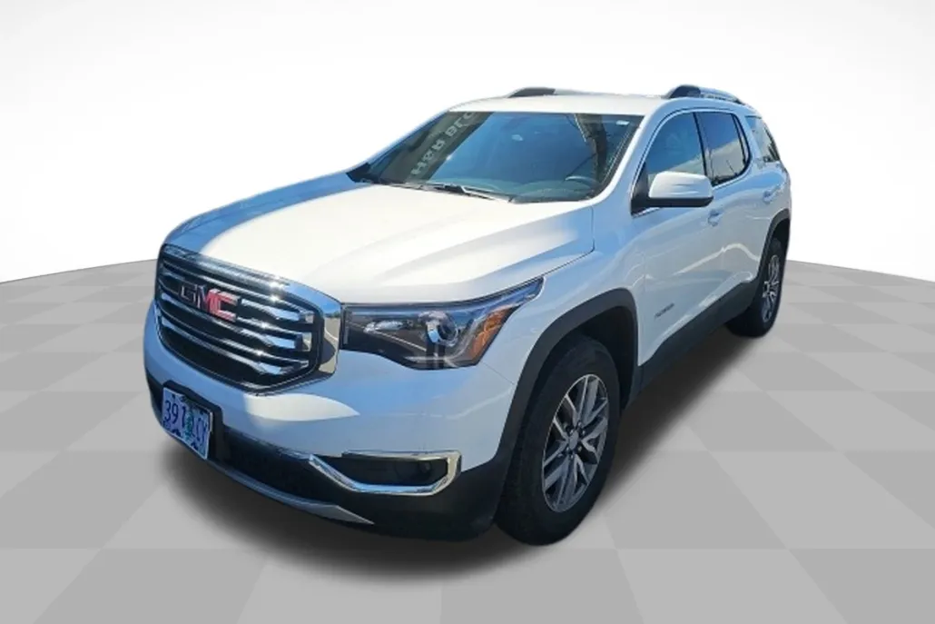 2017 Gmc Acadia SLE photo 1