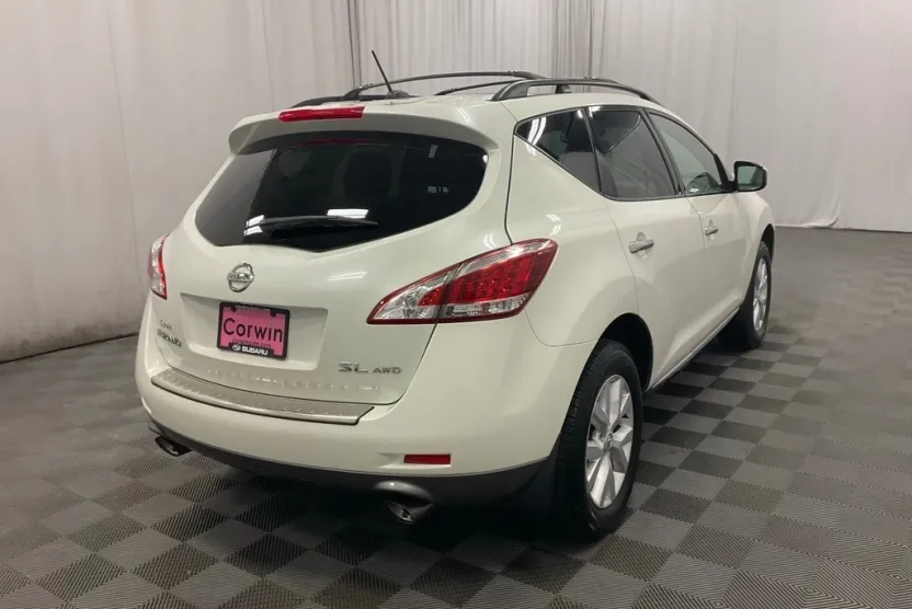 2011 Nissan Murano SL photo 1