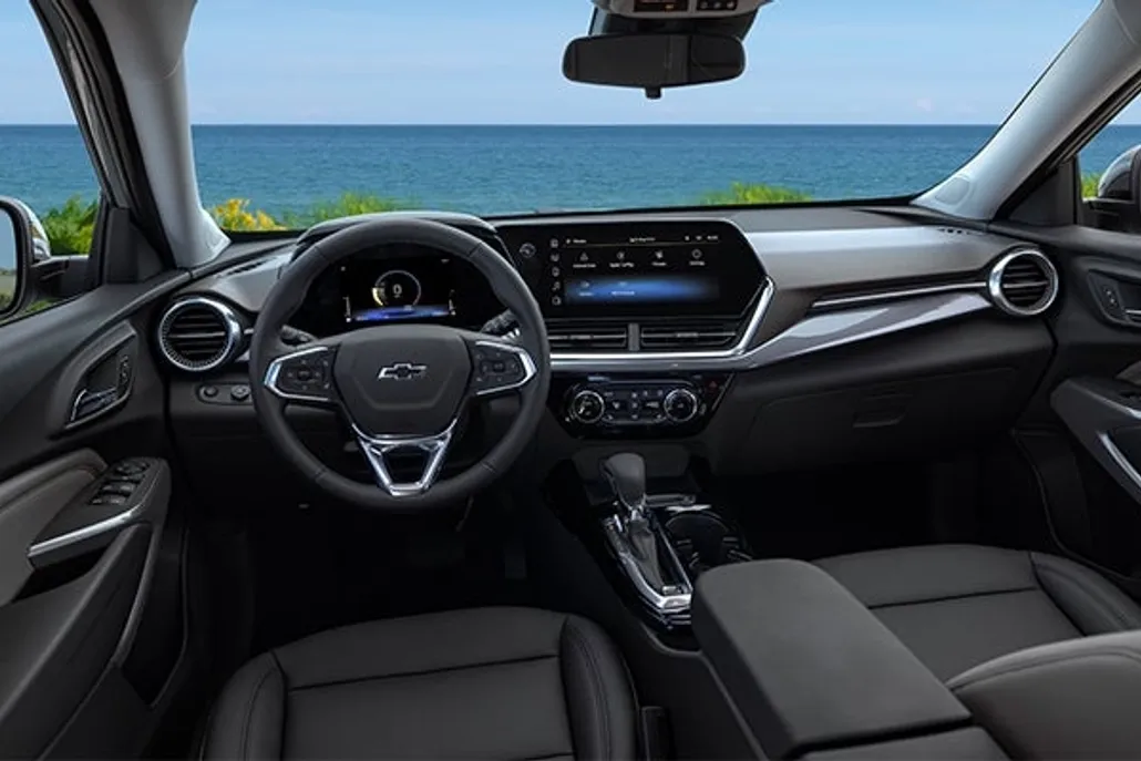 2024 Chevrolet Trax 2500HD High Country photo 1