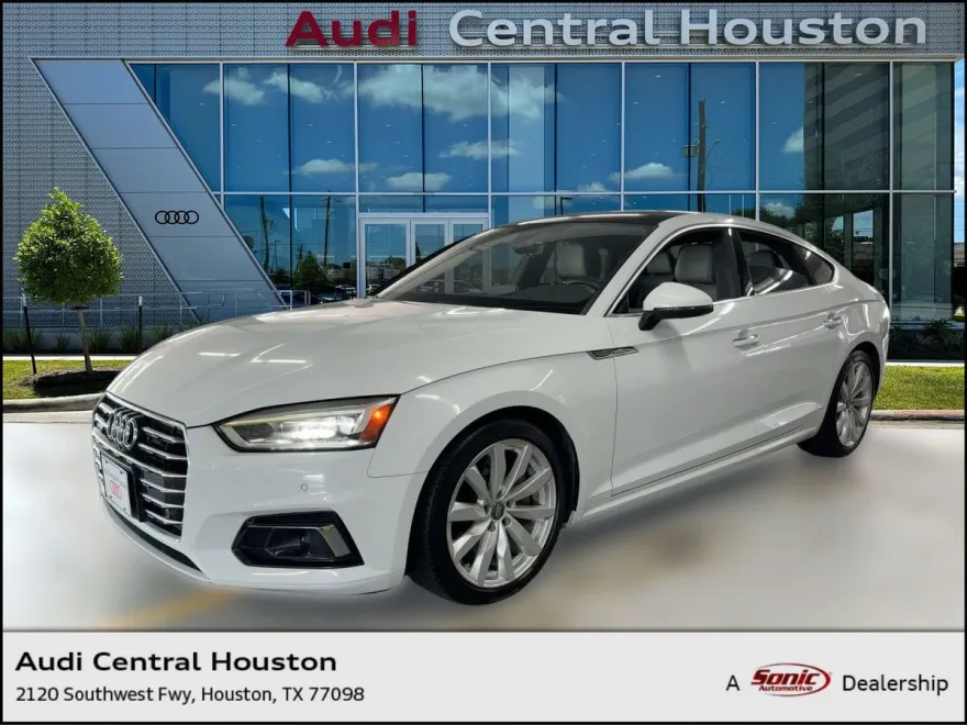 2018 Audi A5 Prestige photo 1