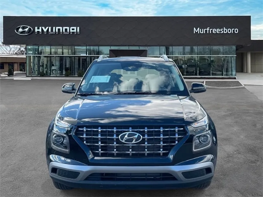 2026 Hyundai Venue SEL photo 1