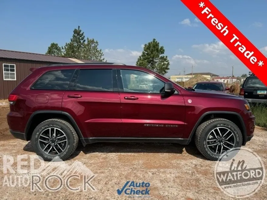 2020 Jeep Grand Cherokee Trailhawk photo 1