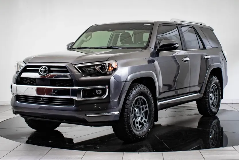 2022 Toyota 4Runner Limited photo 1