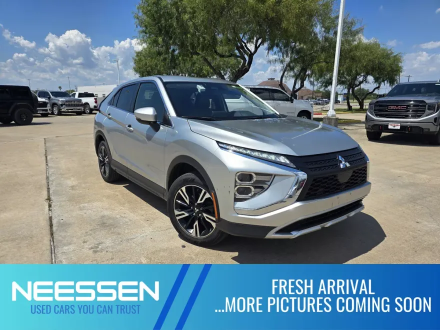 2024 Mitsubishi Eclipse Cross SE photo 1