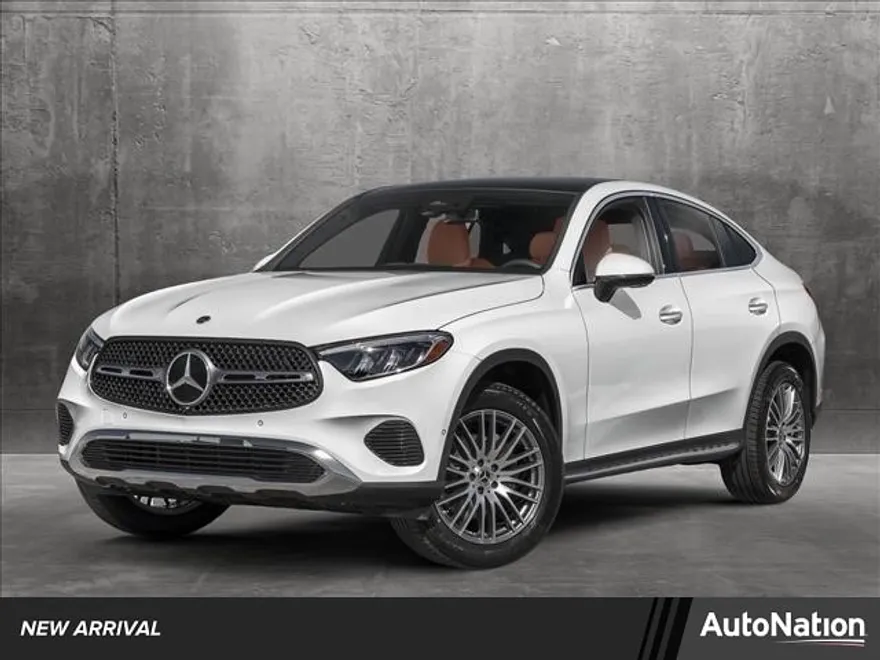 2025 Mercedes Benz GLC 300 4MATIC photo 1