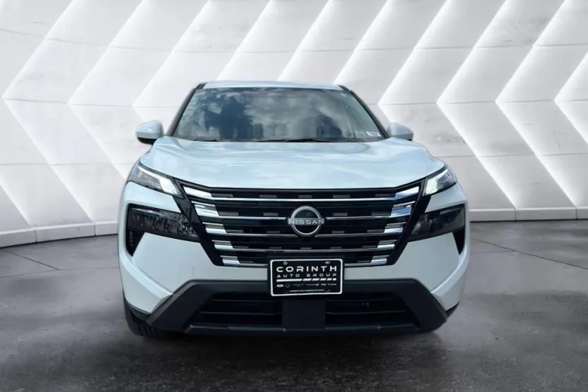 2026 Nissan Rogue SV photo 1