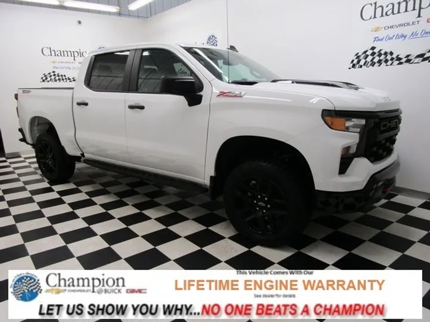 2024 Chevrolet Silverado 1500 Custom Trail Boss photo 1