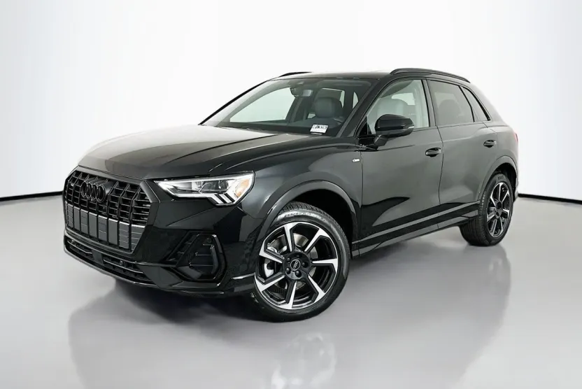 2025 Audi Q3 S line Premium Plus photo 1