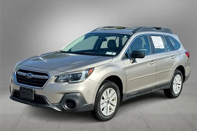 2018 Subaru Outback 2.5i photo 1