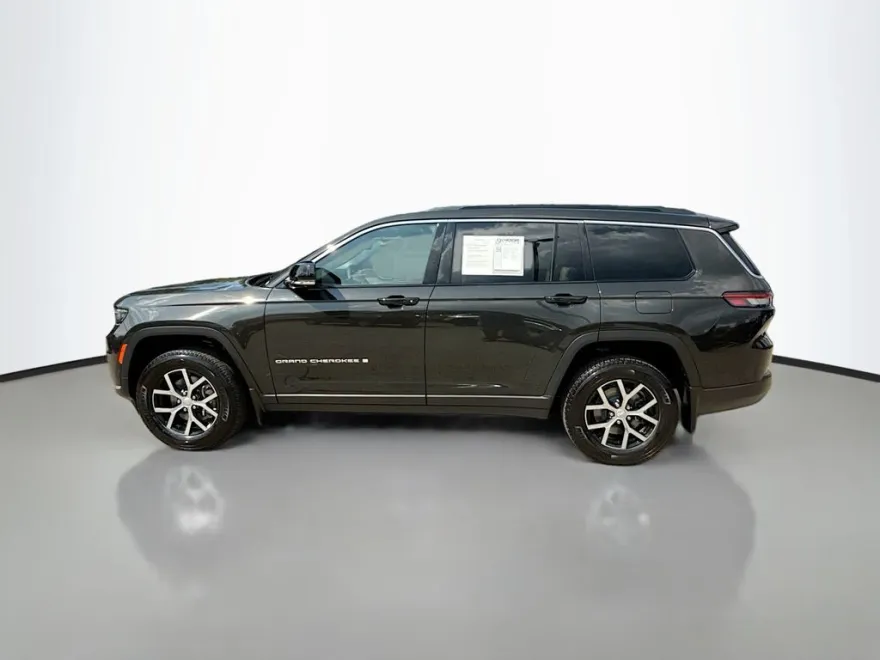 2024 Jeep Grand Cherokee Limited photo 1