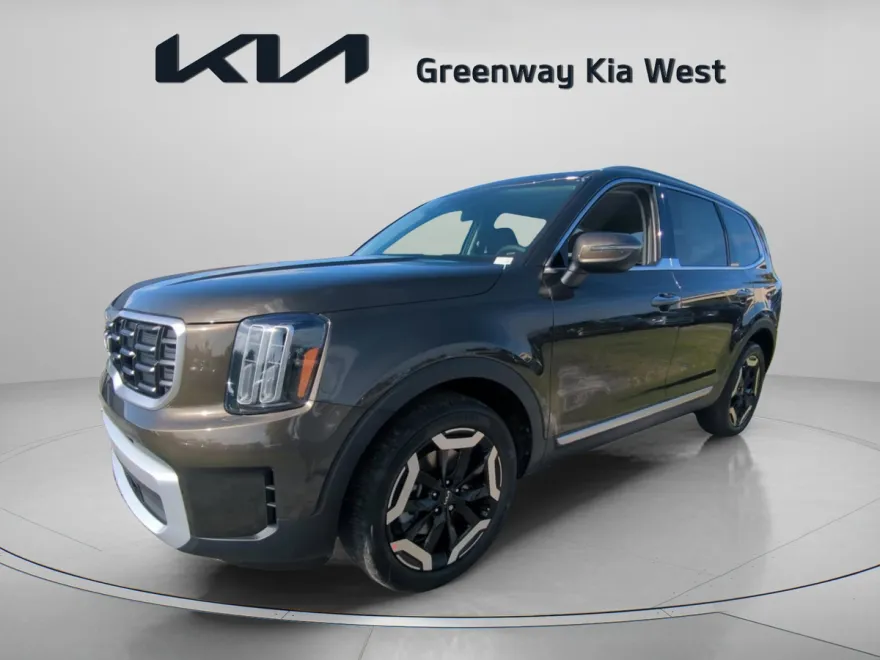 2025 Kia Telluride S photo 1