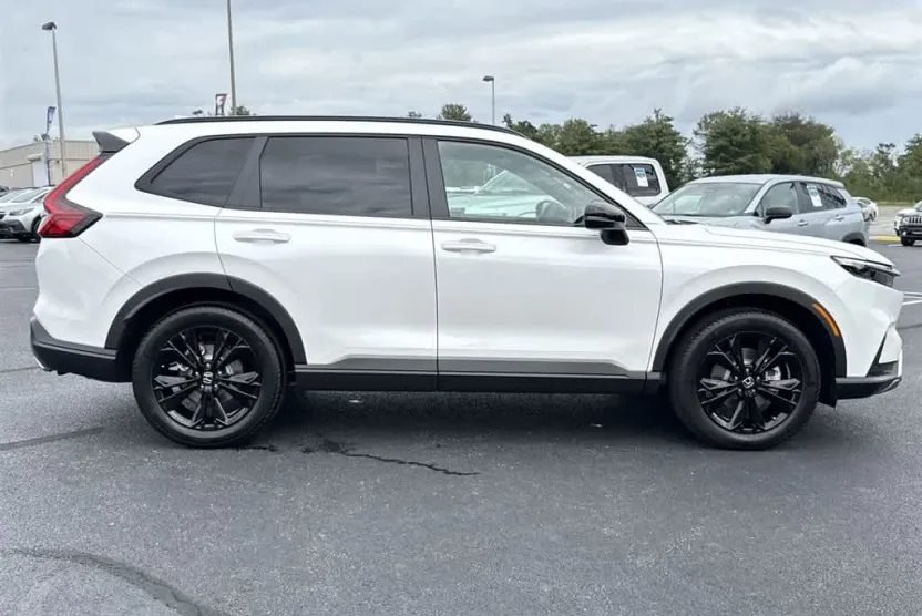 2026 Honda CR-V Hybrid Sport Touring photo 1