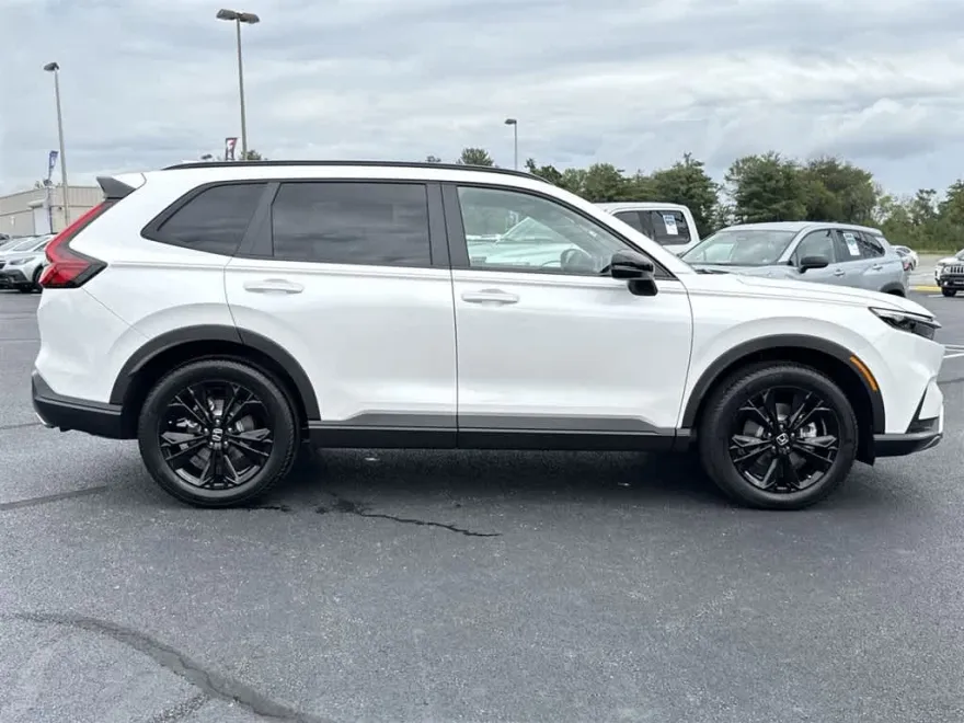 2026 Honda CR-V Hybrid Sport Touring photo 1