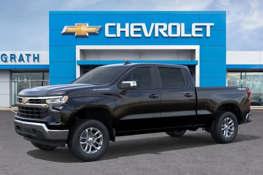 2026 Chevrolet Silverado 1500 LT photo 1