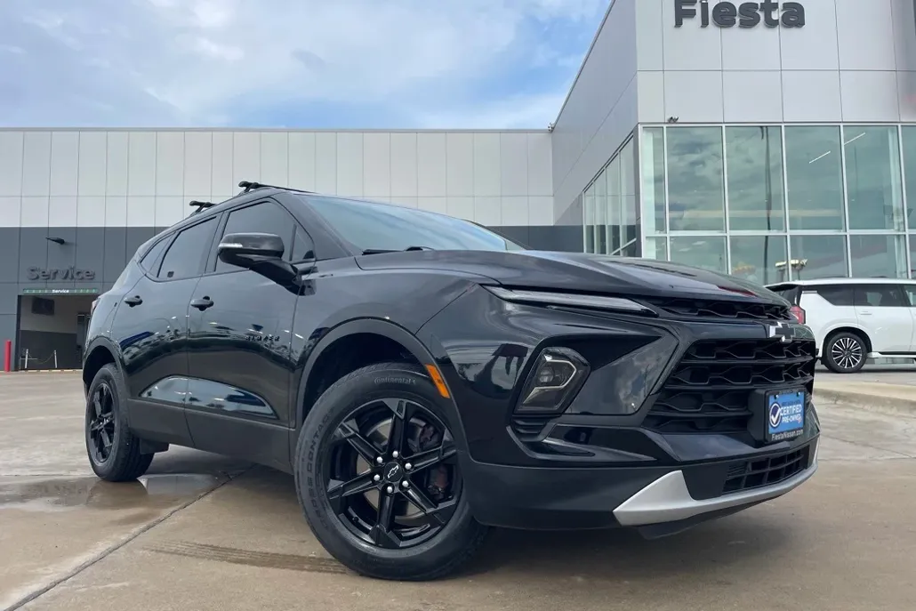 2023 Chevrolet Blazer 3LT photo 1