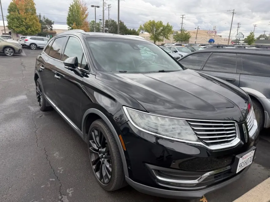 2018 Lincoln MKX Reserve photo 1
