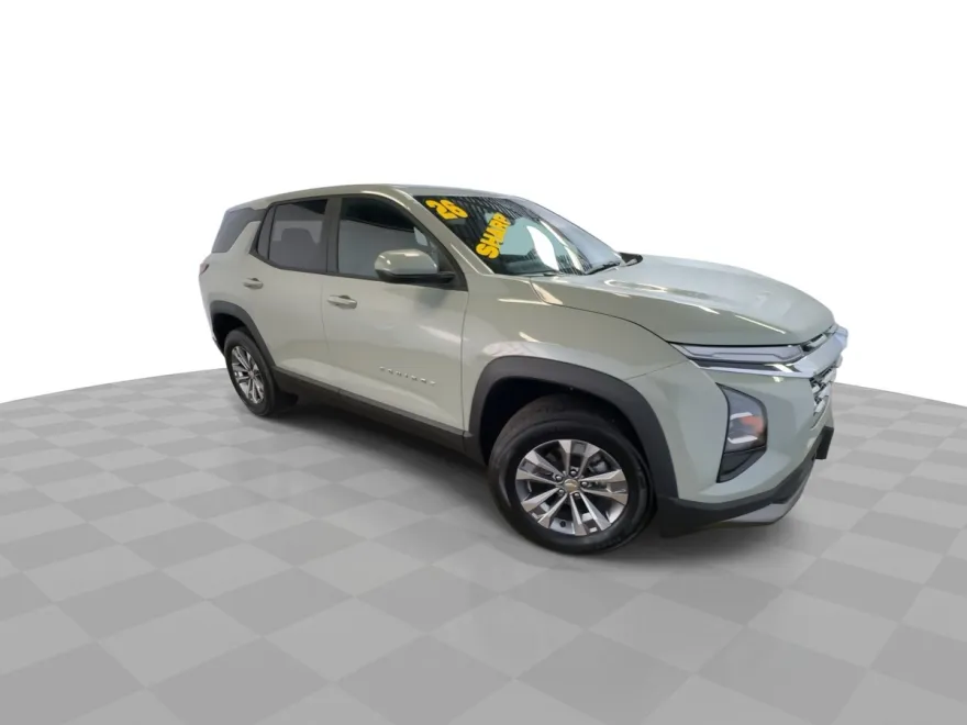 2026 Chevrolet Equinox LT photo 1